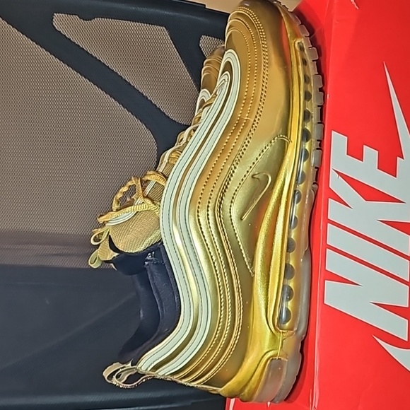 Nike 97 Air Max Metalic Gold Size 12 US men - Picture 2 of 6